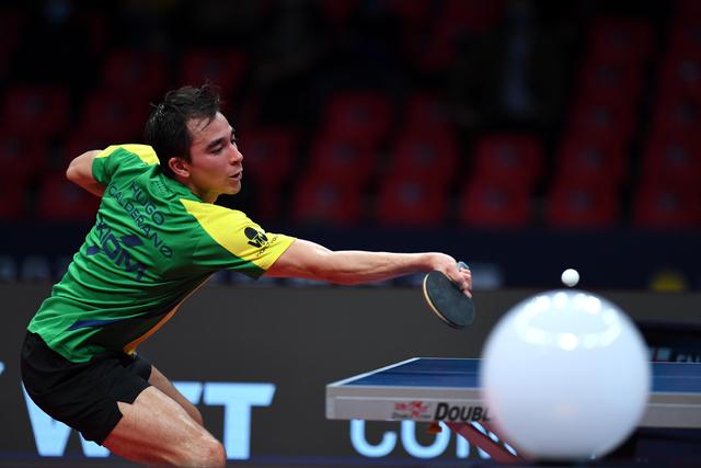 精彩绝伦的 精彩绝伦的