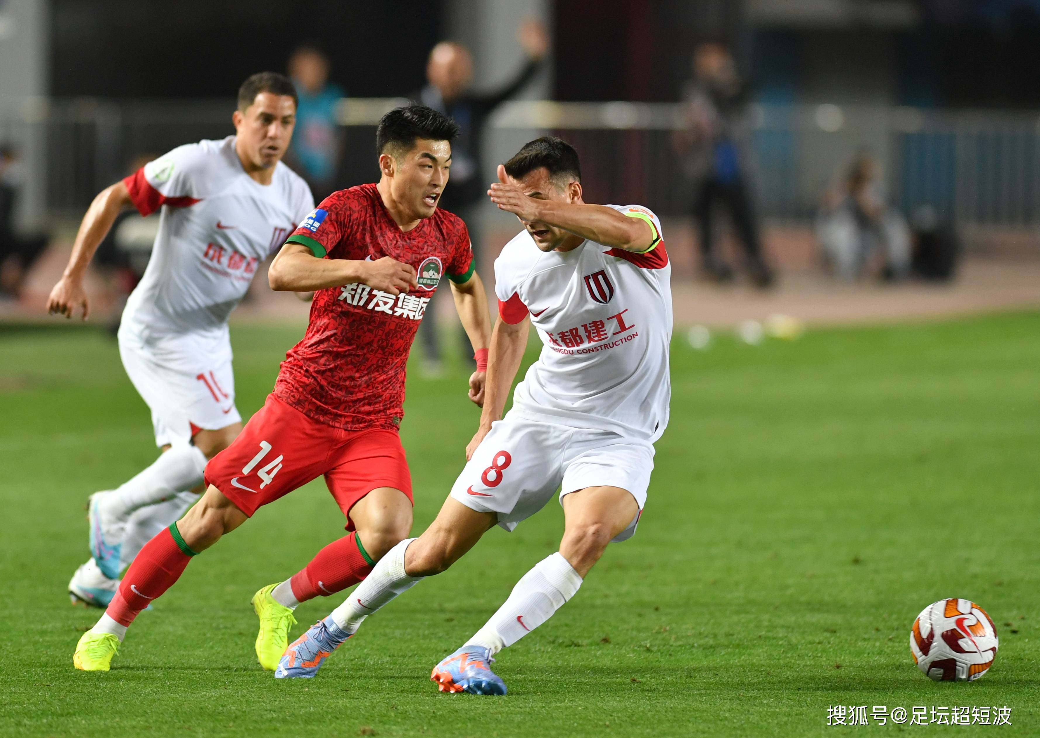 让湖人阵容 让湖人阵容