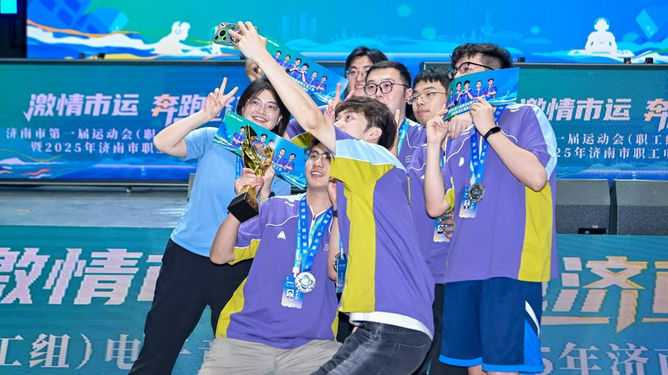 这两处缺口 这两处缺口